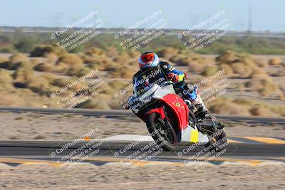 media/Oct-19-2024-CVMA (Sat) [[7df39c5a0d]]/Race 14-500-350 Supersport/